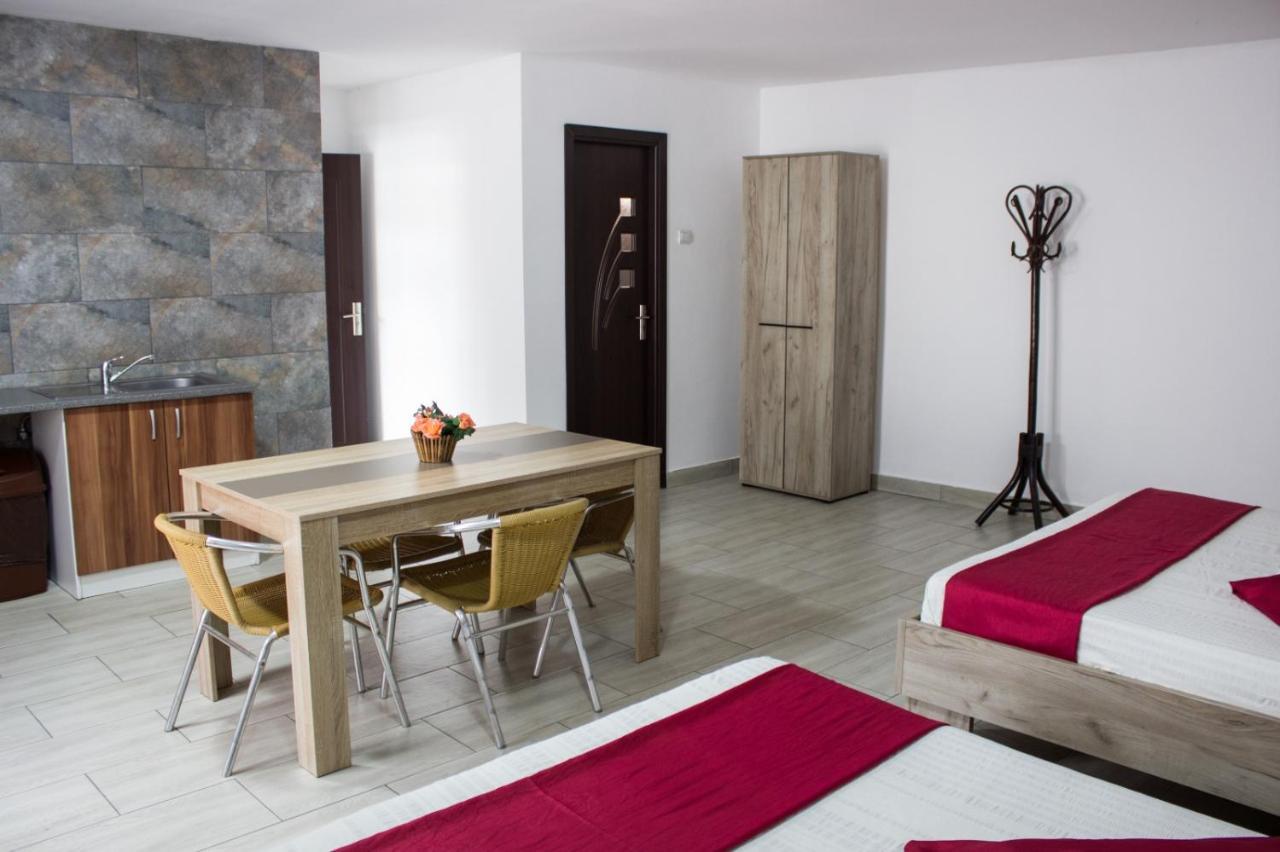 Daddy House Hotel Turda Ngoại thất bức ảnh