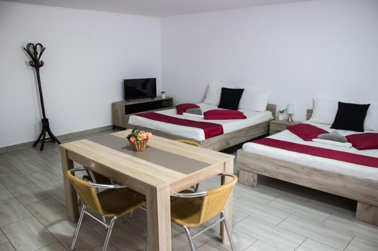 Daddy House Hotel Turda Ngoại thất bức ảnh