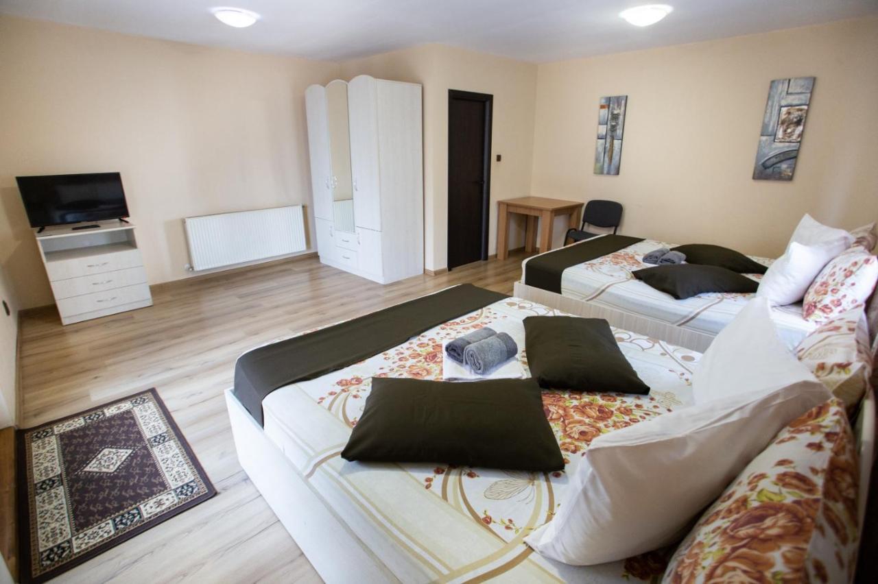 Daddy House Hotel Turda Ngoại thất bức ảnh