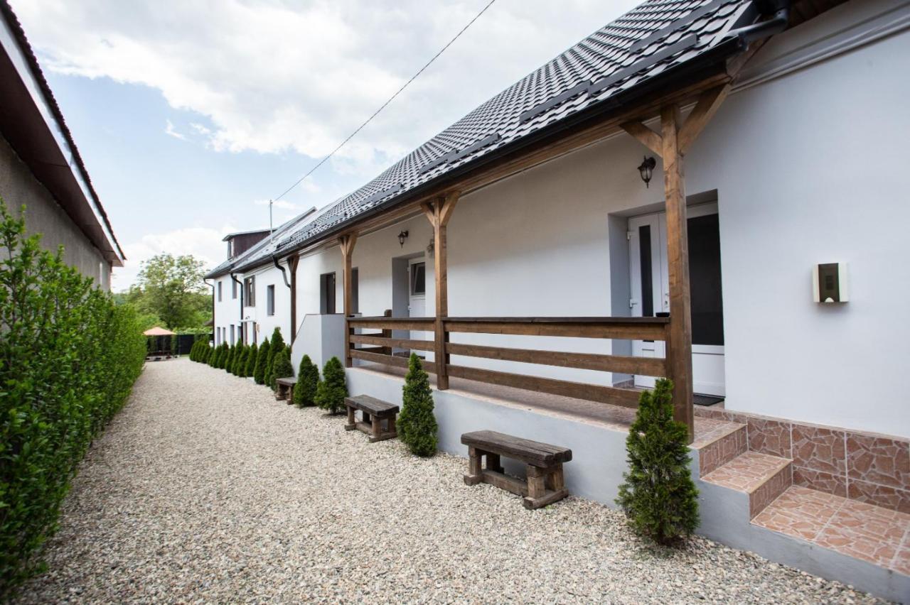 Daddy House Hotel Turda Ngoại thất bức ảnh